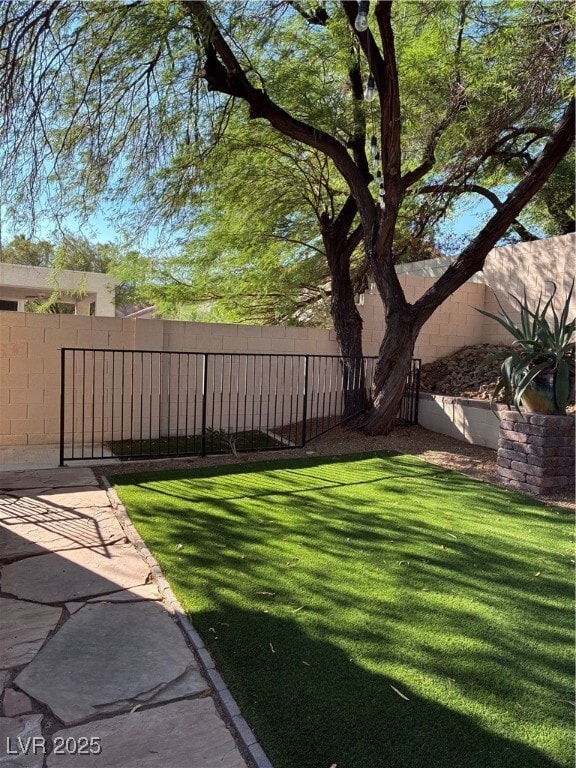 Building Photo - 309 Lingering Ln