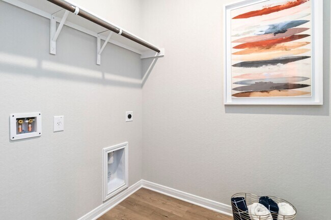 Building Photo - Brand New Amanda Park Townhome | 3 Bed, Private Yard & Modern Finishes