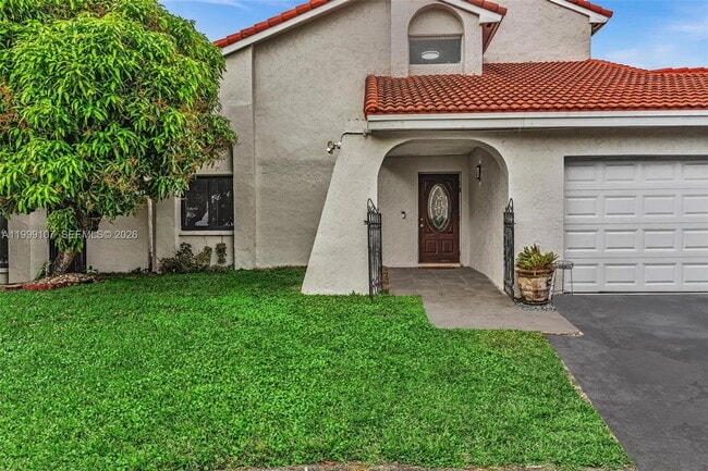 Building Photo - 17532 NW 61st Ct N