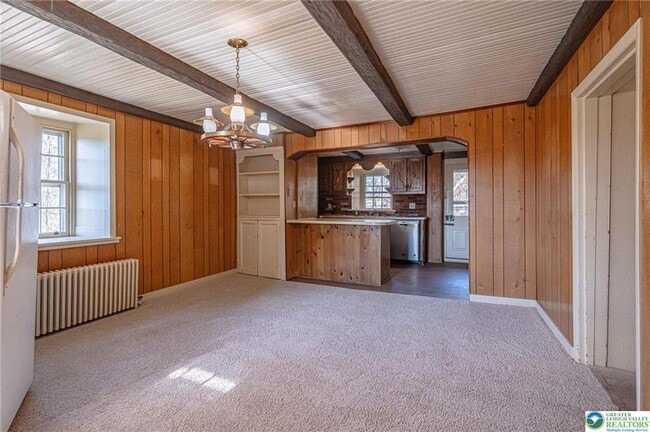 Building Photo - 621 Nursery Rd