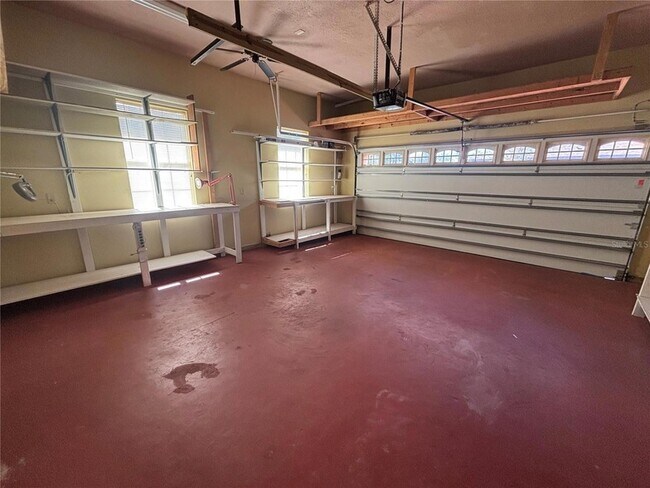 Building Photo - 536 Marion Oaks Golf Rd