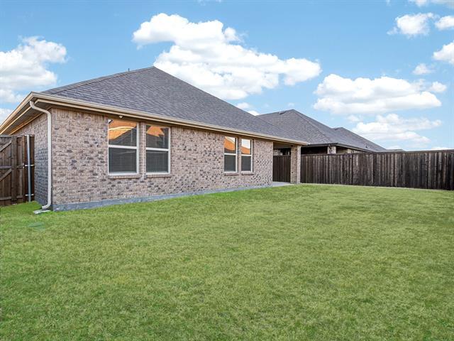 Building Photo - 3325 Stanley St