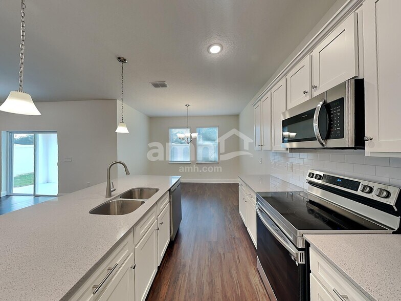 Building Photo - 6158 Little Blf Cir