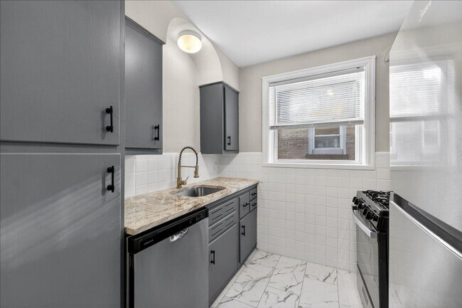 Building Photo - TGS Upstairs Lounge