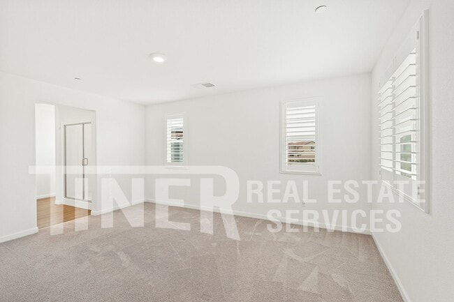 Building Photo - 7049 Star Trail Wy