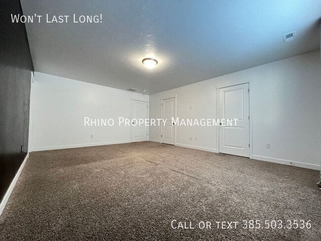 Building Photo - 5127 W Duet Dr