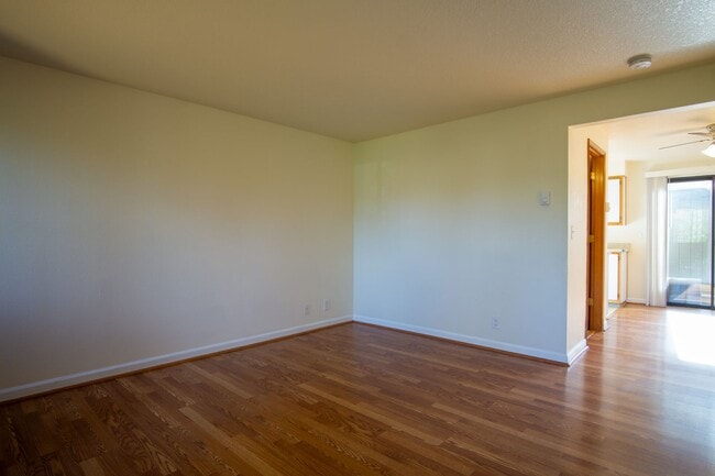 Building Photo - Updated Townhouse with Garage, Patio, DW, WD + FIREPLACE!!