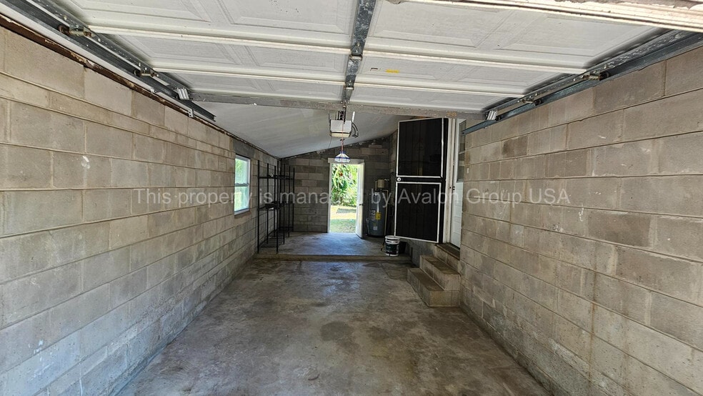 Building Photo - 1497 W 29th St