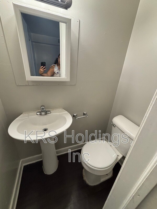 Building Photo - 5430 Remuda Dr