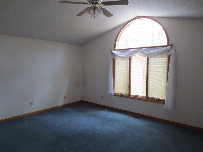 Building Photo - 1236 Rays Bridge Rd