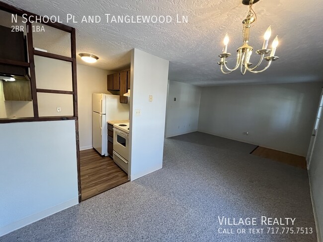 Building Photo - No Steps! Roomy 2-Bed with A/C & Off-Stree...