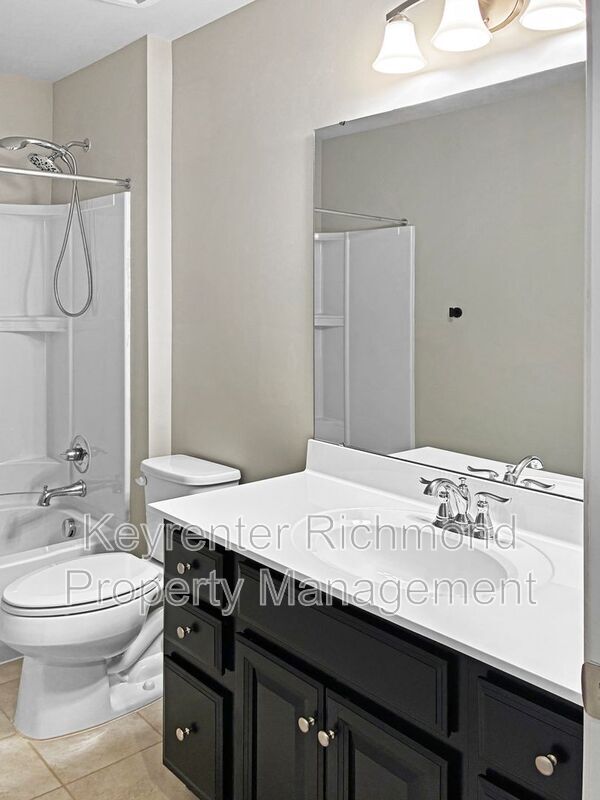 Building Photo - 4333 Kenmare Ln