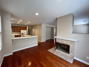 Building Photo - 5BD 3BA House located in Rancho Penasquitos