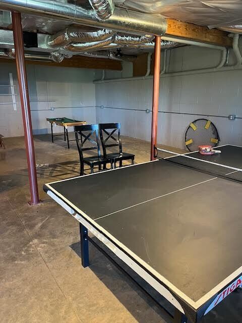 Building Photo - 50 Hemlock Ct