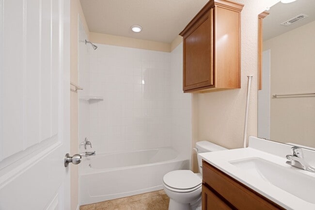 Building Photo - Spacious 3 Bedroom, 2 Bath Home in Jarrell w/ Easy Access to IH-35