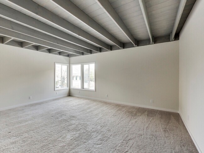 Building Photo - Pine Lane Apartments