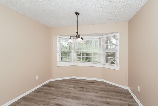 Building Photo - 2790 Stevens Creek Rd
