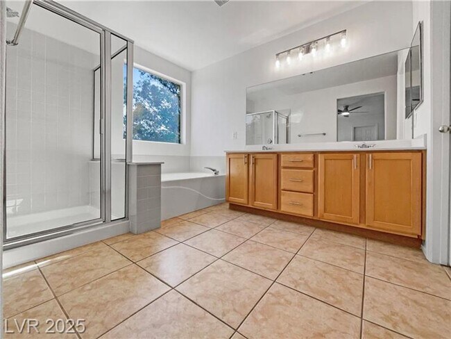 Building Photo - Gorgeous 3 bedoom home for rent