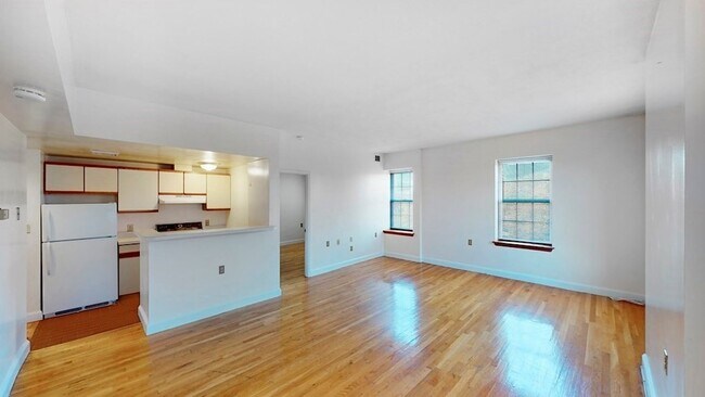 Building Photo - 14 John Eliot Sq