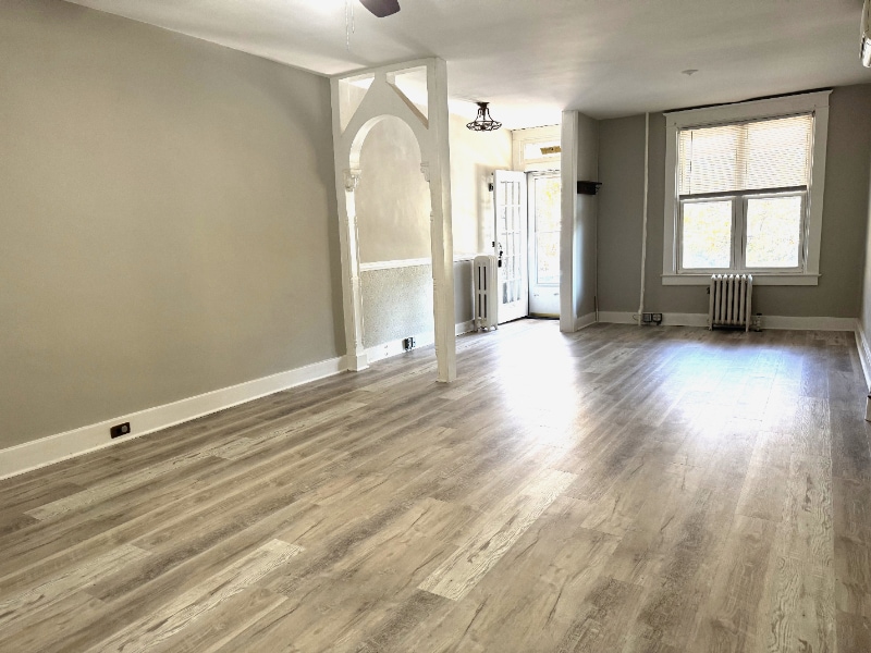 Building Photo - 3710 Chestnut Ave