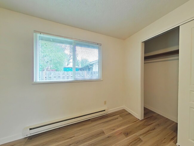 Building Photo - 3 Bedroom House ~ South Corvallis