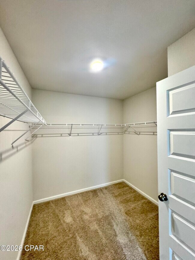 Building Photo - 4016 Pioneer Ln.