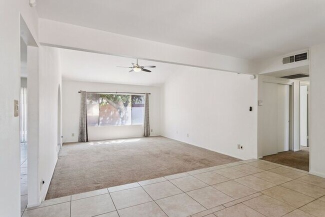 Building Photo - 2213 S Saratoga