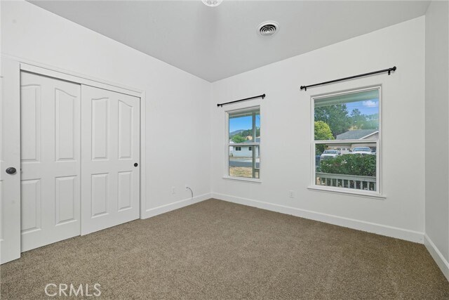 Building Photo - 18231 Deer Hollow Rd