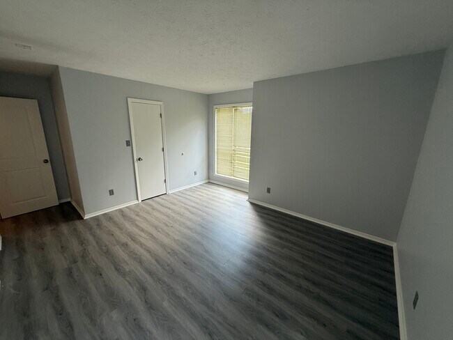 Building Photo - 1103 Canyon Point Cir