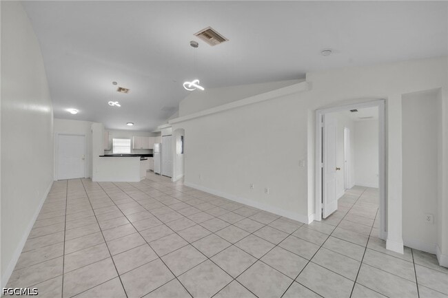 Building Photo - 2033 Andalusia Blvd