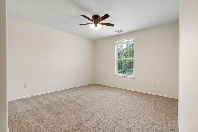 Building Photo - 7226 Basque Country Dr