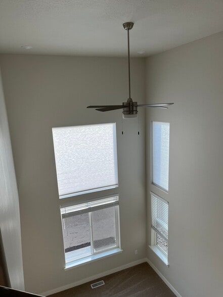 Building Photo - 4672 Alder Dr