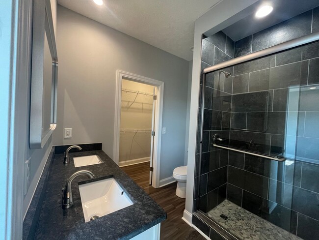 Building Photo - Three bedroom new construction home close ...