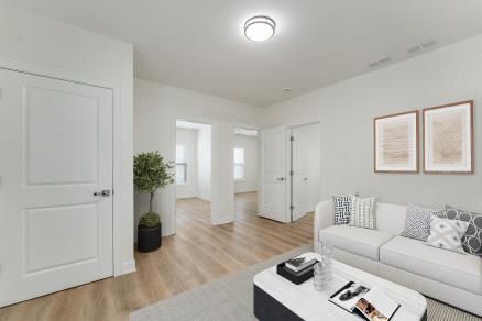 Building Photo - 6183 Hecla St