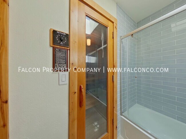 Building Photo - 122 Dolomite Dr