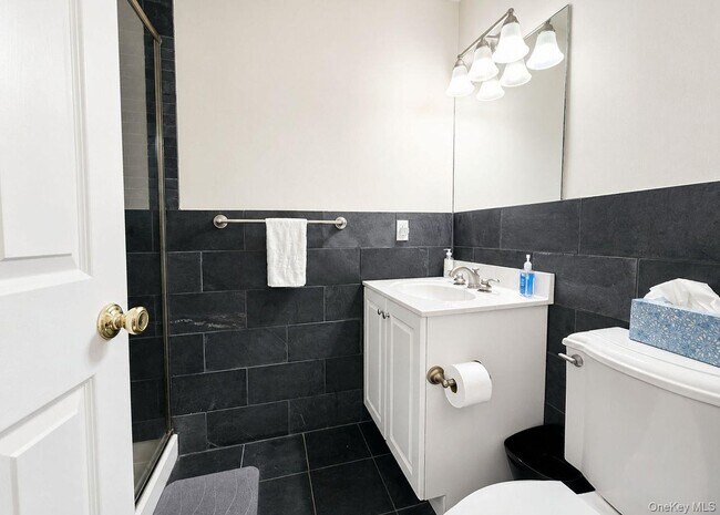 Building Photo - 49 Woodville Rd