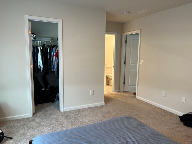 Building Photo - 1713 Wildwood Terrace Trl