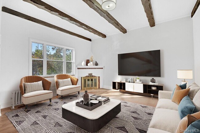 Building Photo - 88-33 Francis Lewis Blvd