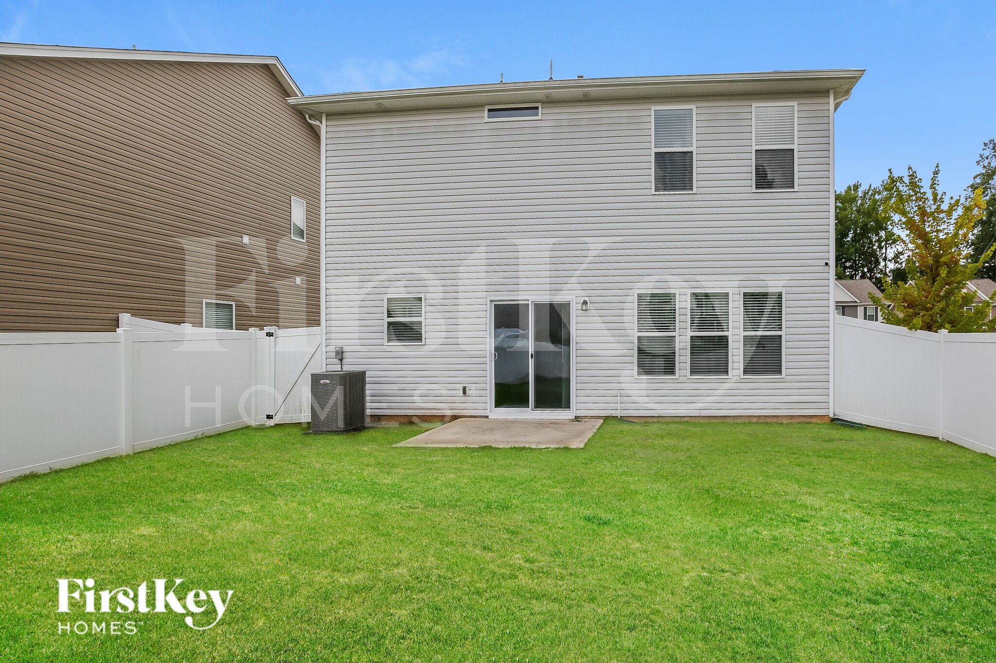 Building Photo - 9605 Hamel St