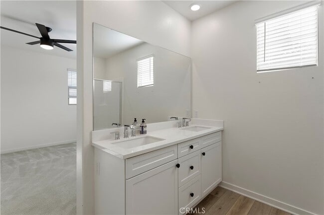 Building Photo - 839 Cranberry Way