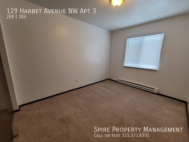 Building Photo - ***Half Month Free!*** - NW 2 bedroom 1 ba...