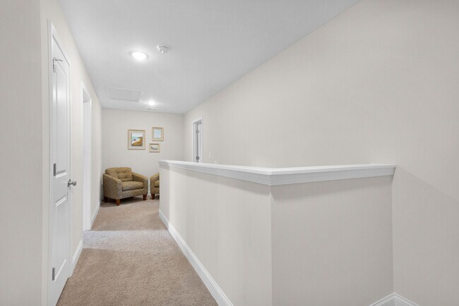 Building Photo - 245 Lonesome Glory Dr