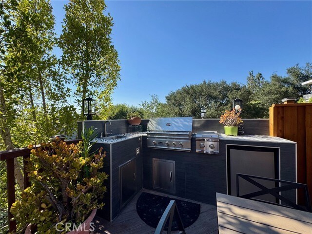 Building Photo - 21215 Escondido St