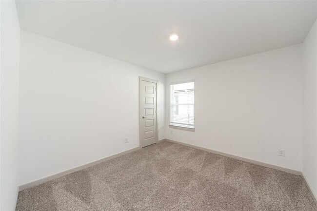 Building Photo - 29518 Wilkerson Ln