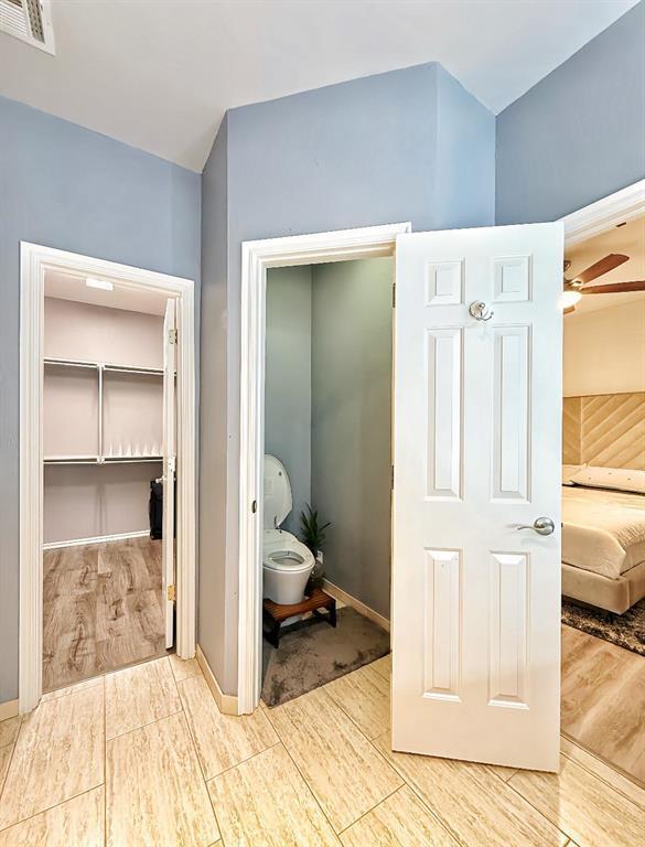 Building Photo - 6162 N Brookline Ave