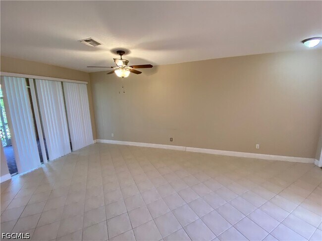 Building Photo - 3359 Dandolo Cir