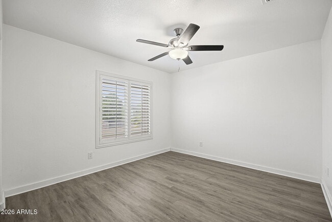 Building Photo - 21237 N 92nd Ave