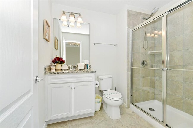 Building Photo - 7212 Oakmoss Loop