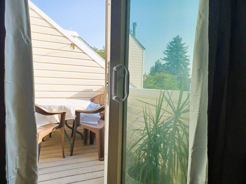 Building Photo - 13625 E Yale Ave