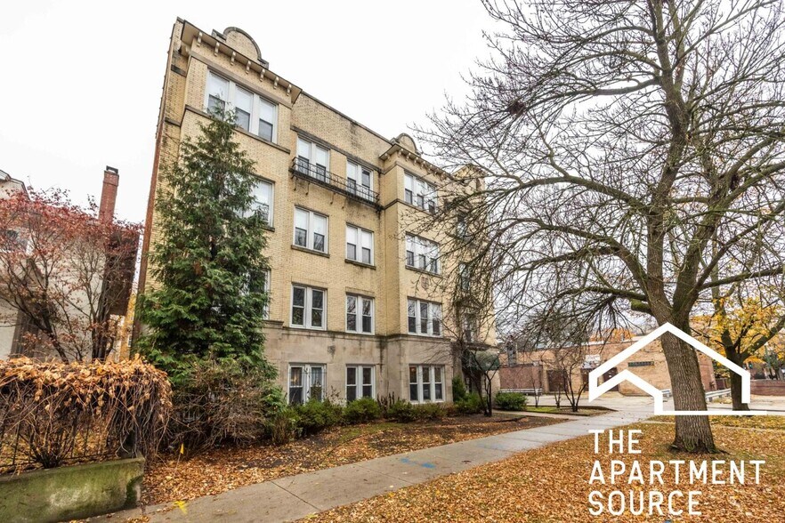 Building Photo - 1145 W Morse Ave
